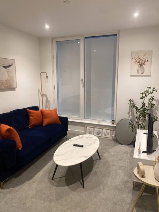 Modern Trafford 1Br Apartment-Free Parking-Cinema Room Manchester Esterno foto