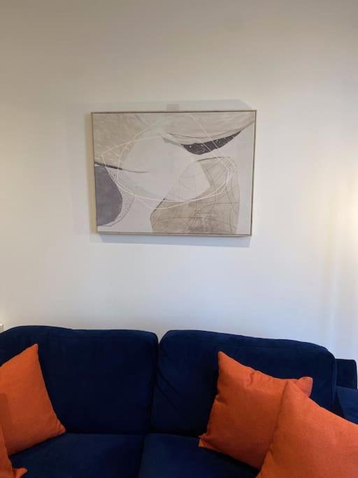 Modern Trafford 1Br Apartment-Free Parking-Cinema Room Manchester Esterno foto